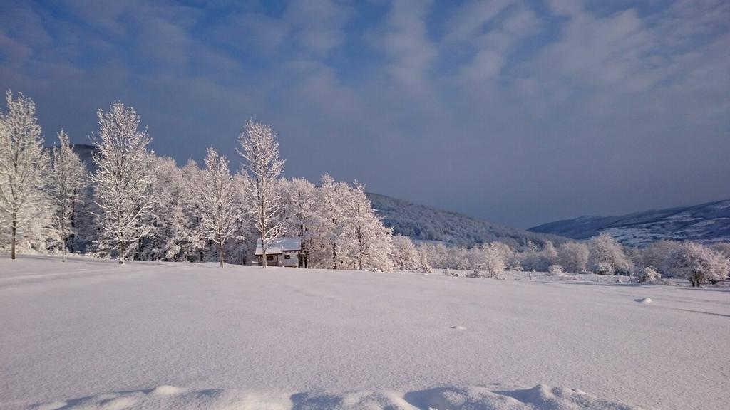 Farm Stay Cardaklije Kulen Vakuf Εξωτερικό φωτογραφία
