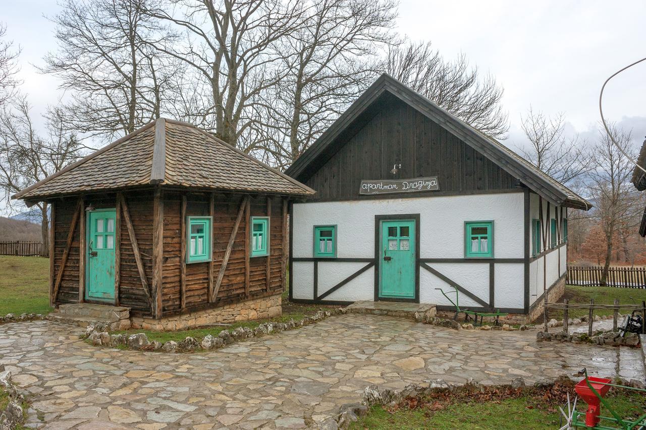 Farm Stay Cardaklije Kulen Vakuf Δωμάτιο φωτογραφία